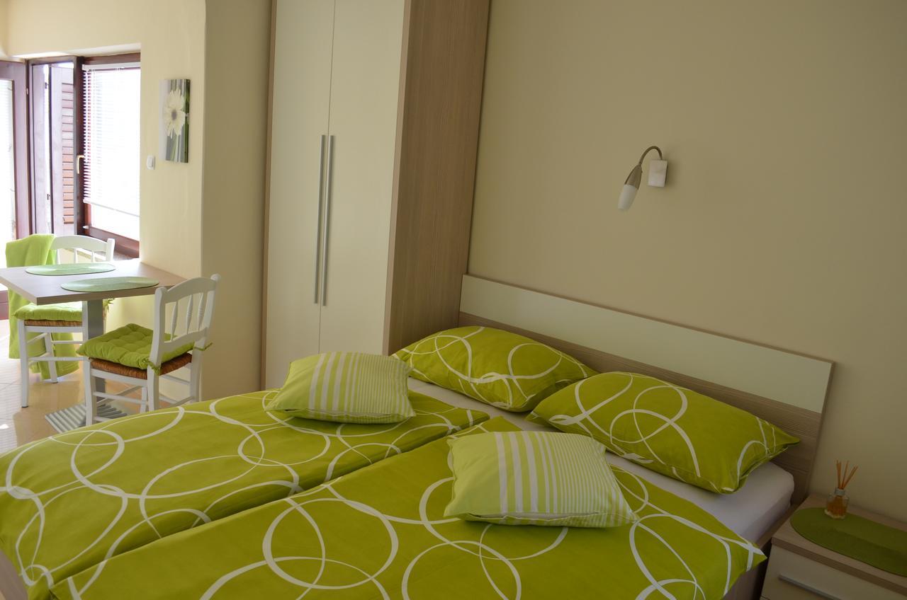 Apartments Mihalic I บัชกา ภายนอก รูปภาพ