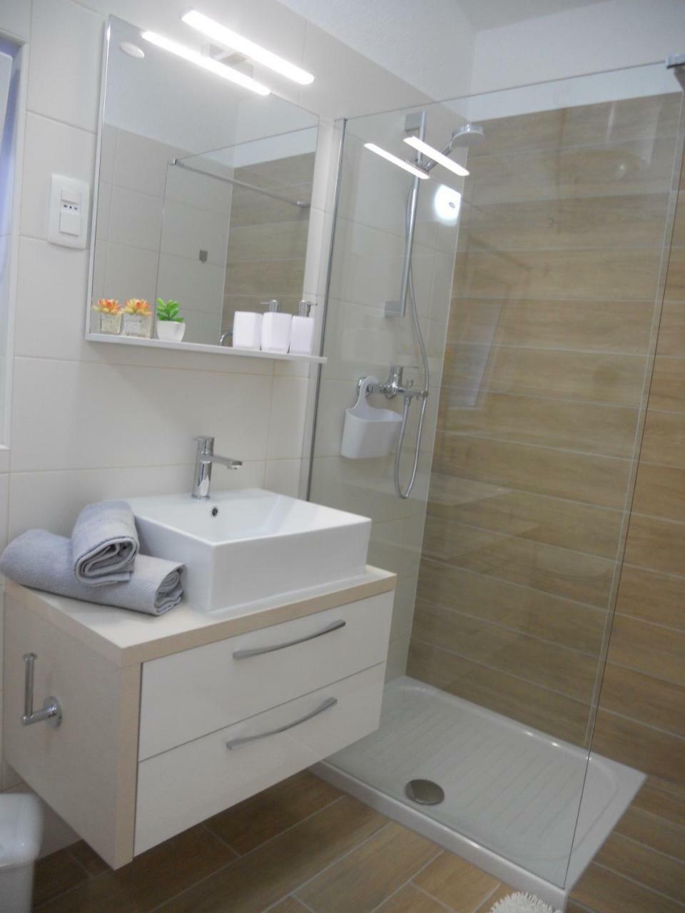 Apartments Mihalic I บัชกา ภายนอก รูปภาพ